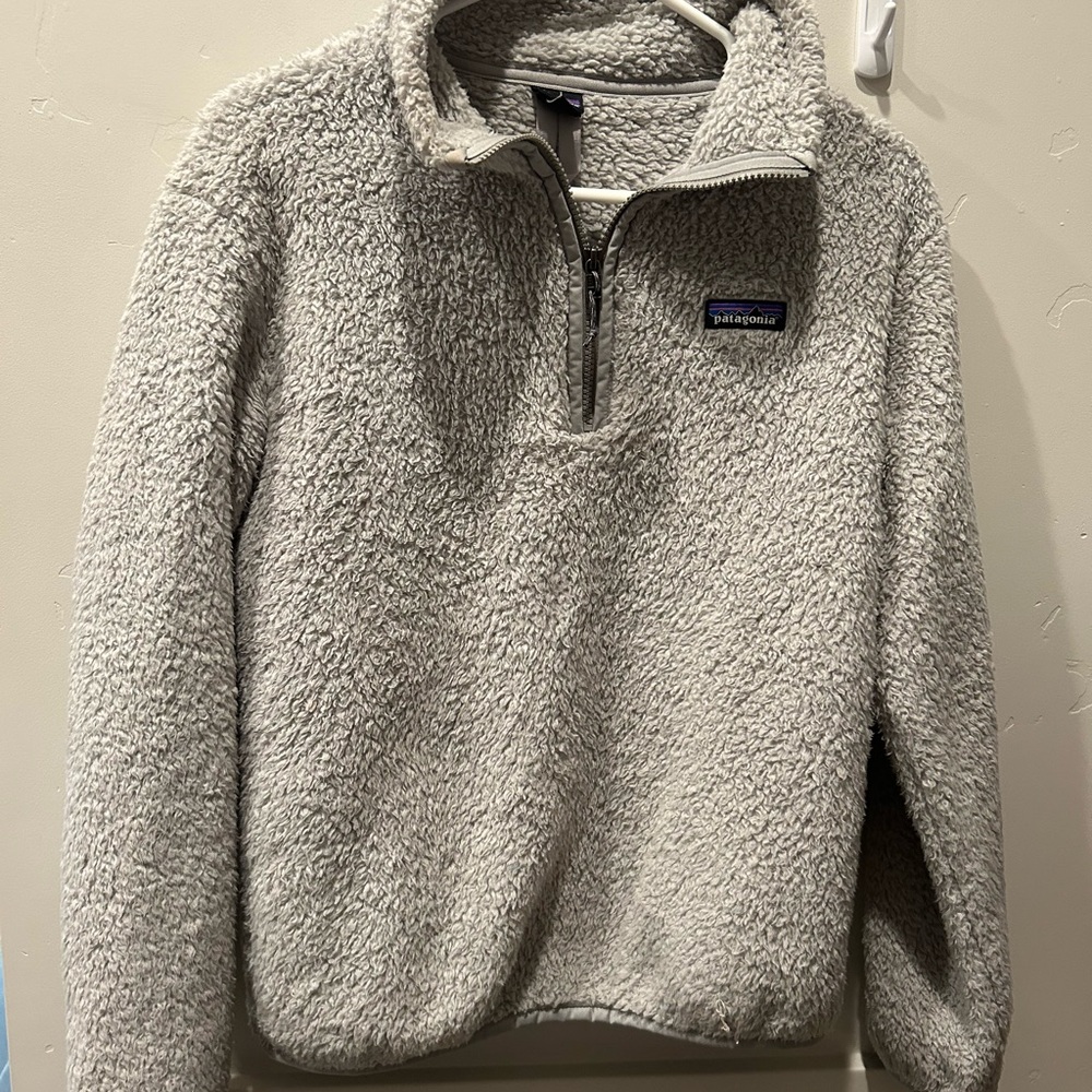 Patagonia Gray Fleece Women’s Sweater
